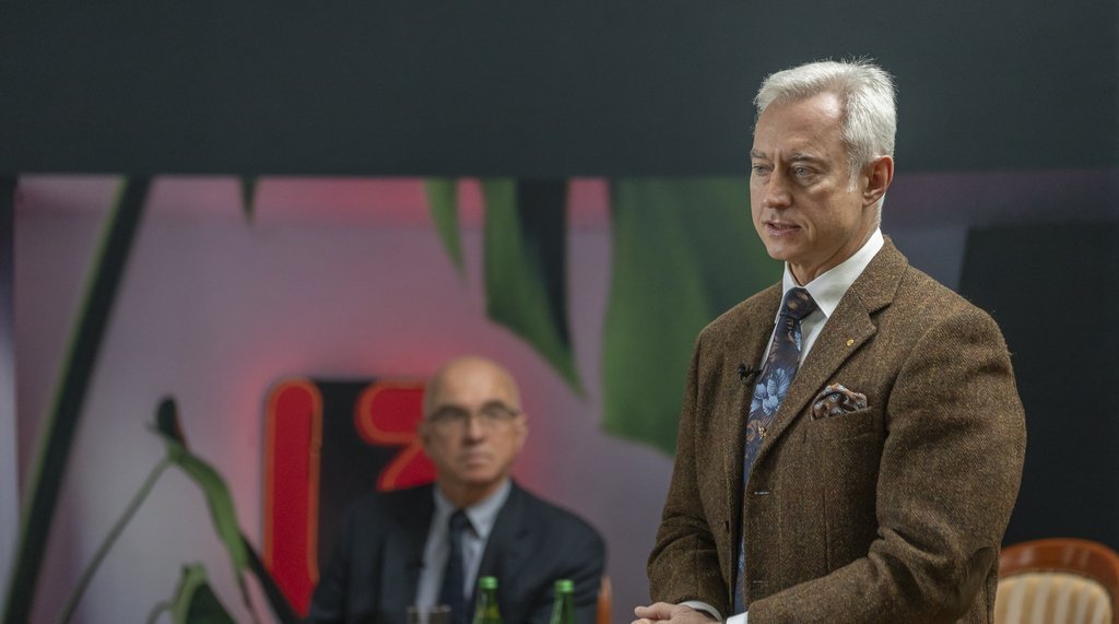 prof. Aleksander Welfe wprowadza do wykładu 