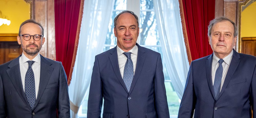 prorektor UŁ, ambasador Luksemburga, konsul honorowy Luksemburga