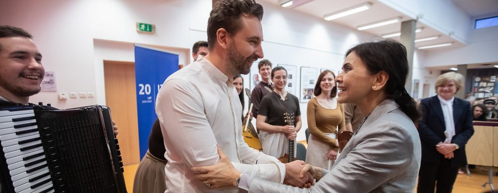 Indian Ambassador congratulates the Academic Slavic Nations Music Band ‘Balalaikas’