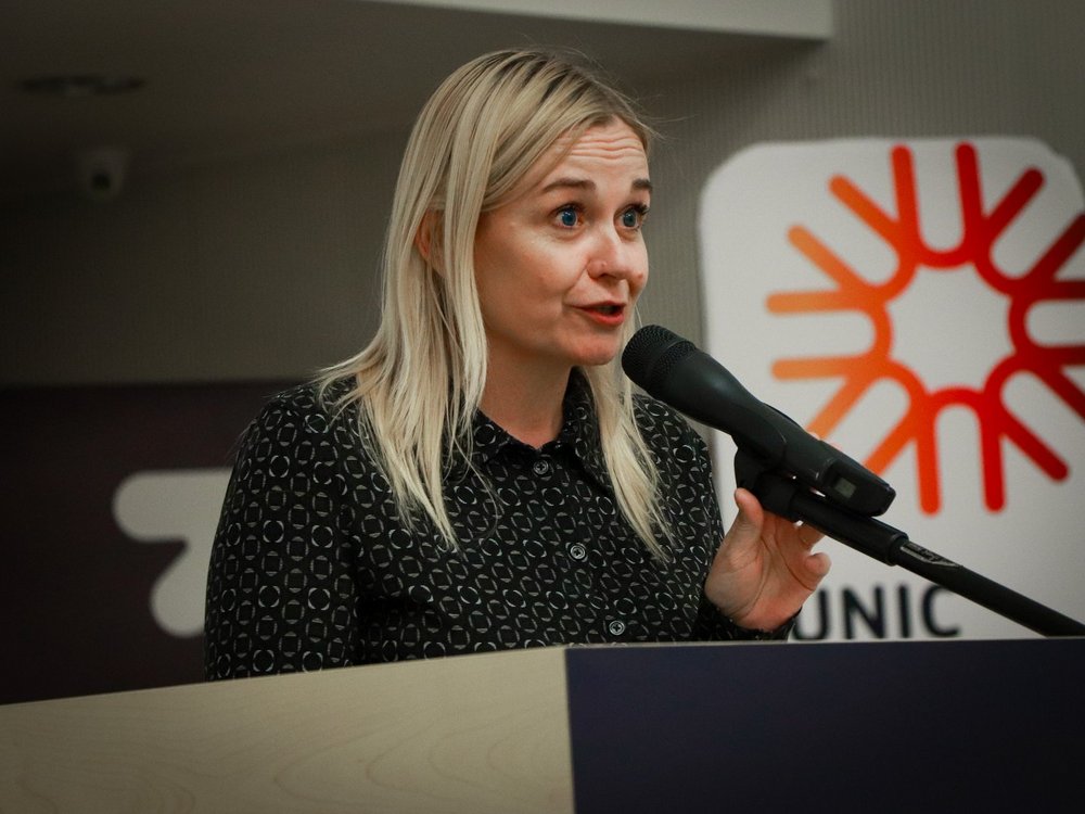 dr izabela adamczewska-baranowska