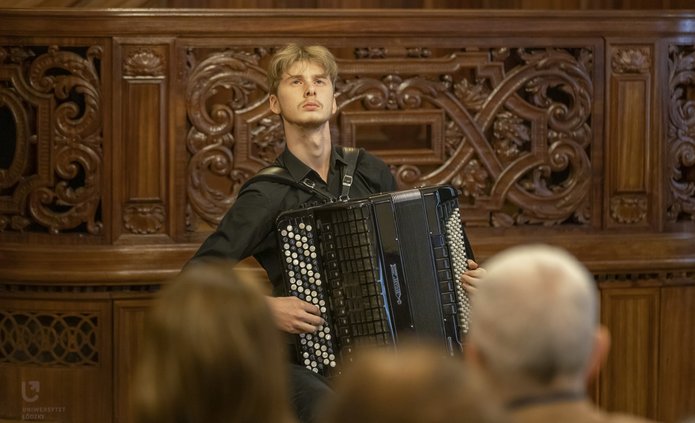 Muzyka u Biedermanna