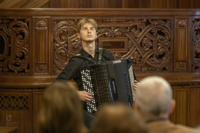 Muzyka u Biedermanna