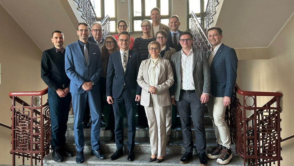 Rector’s Board of the University of Lodz with MP Adrian Witczak (Civic Coalition) and Deputy Minister of Science and Higher Education, Prof. dr hab. inż. Maria Mrówczyńska