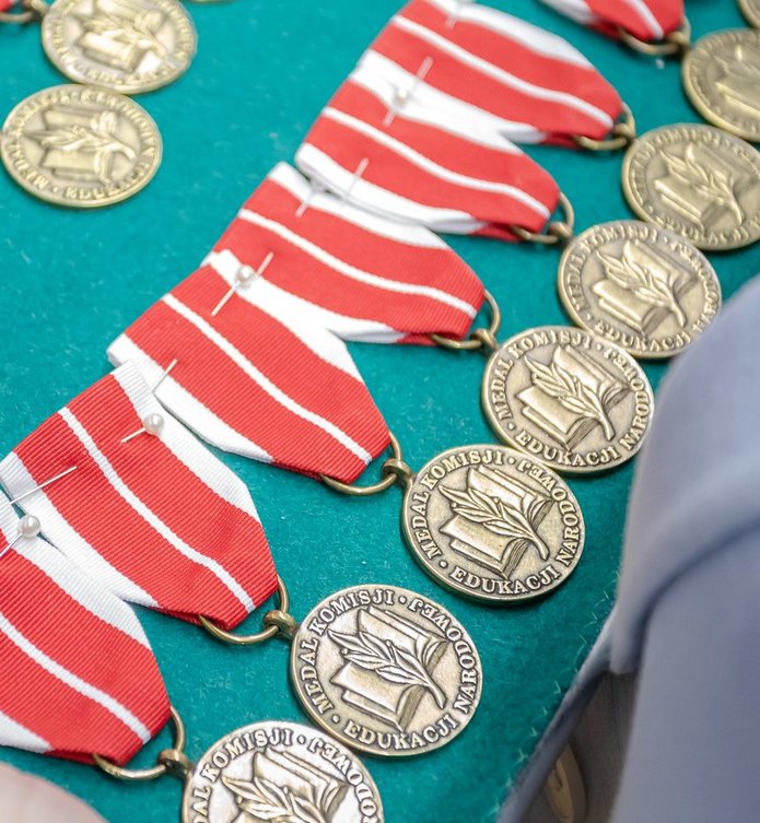 Medals of the Commission of National Education