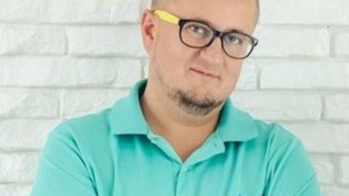 Dr Kamil Łuczaj