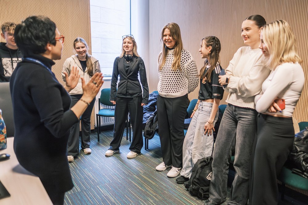 Zajęcia w studiu radiowym