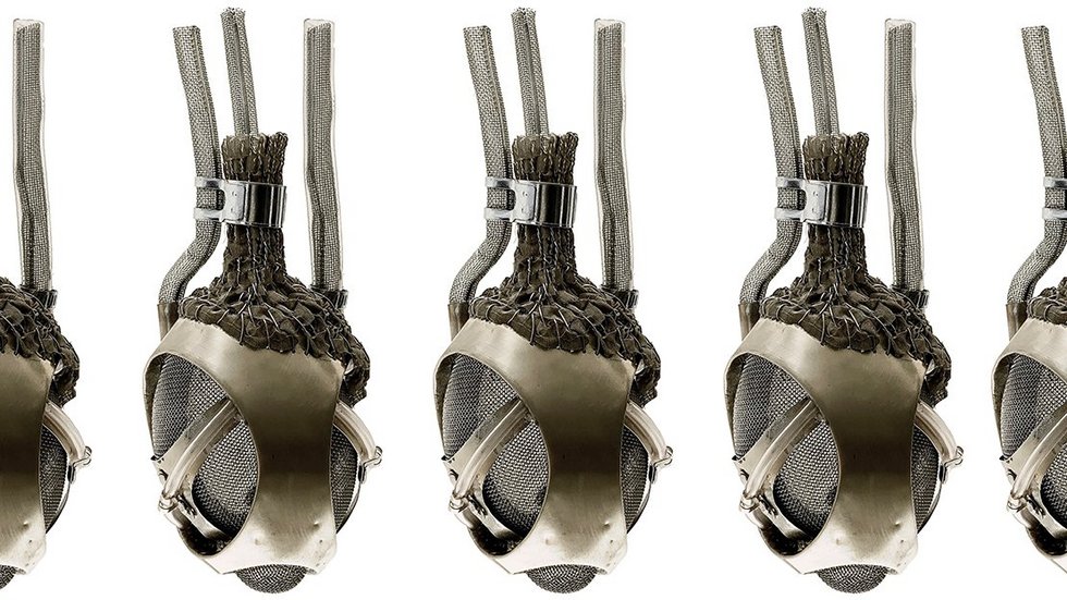 projekt graficzny ze zdjęciami mechanicznego serca