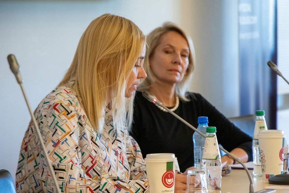 Izabella Adamczewska-Baranowska i Joanna Bator