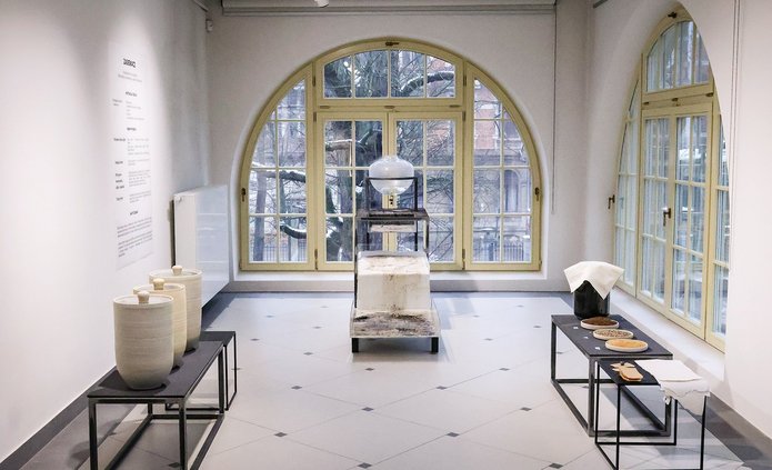 „Papier lakmusowy / Niepokorna ziemia”