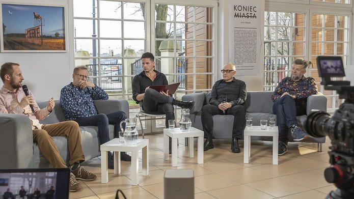 goście rozmowy wraz z prowadzącym