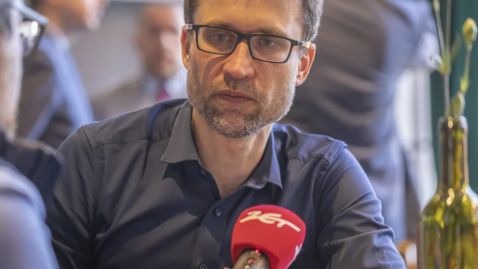 Prof. Piotr Krajewski