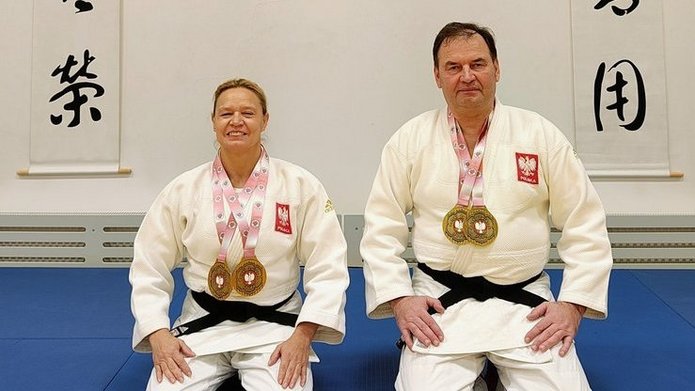 Osoby reprezentujące UniLodz - Leszek Piąstka i Anna Jagiełło