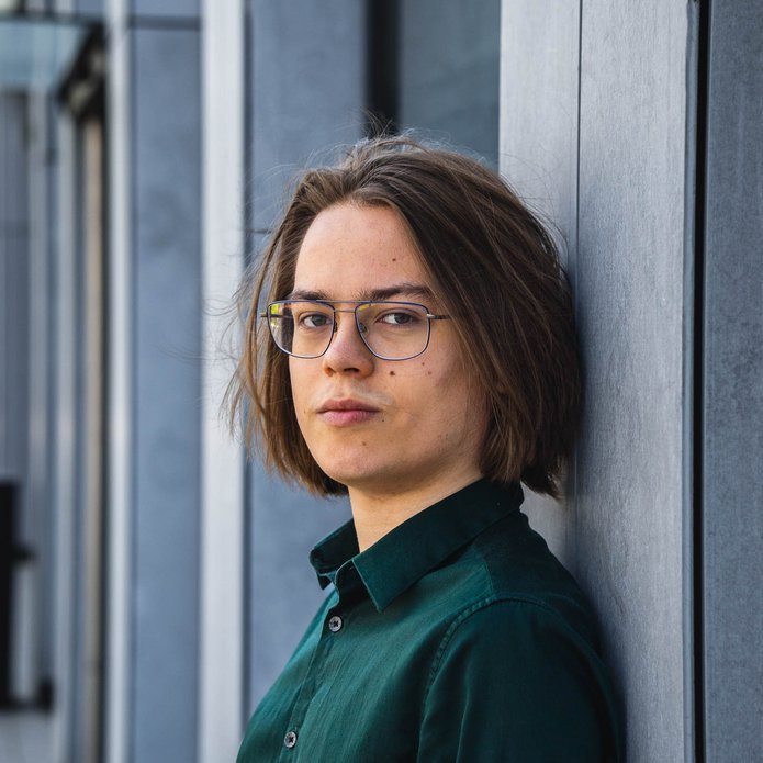 Jakub Hanuszkiewicz, the pianist