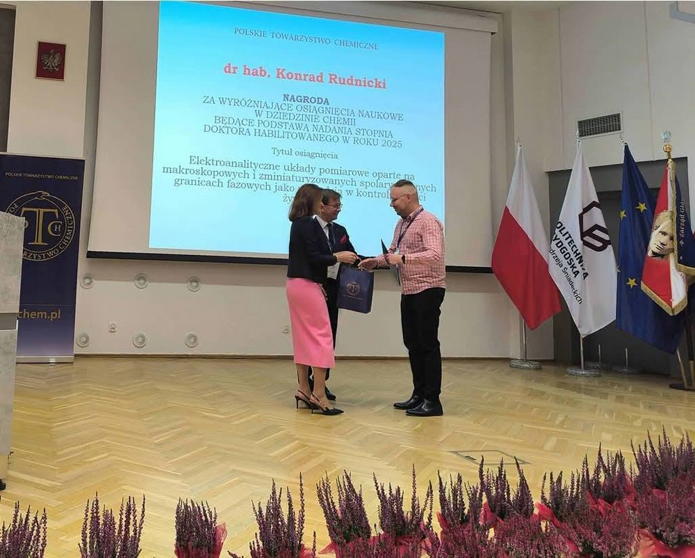 Presentation of the medal