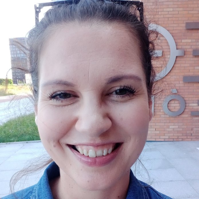 uśmiechnięta autorka projektu