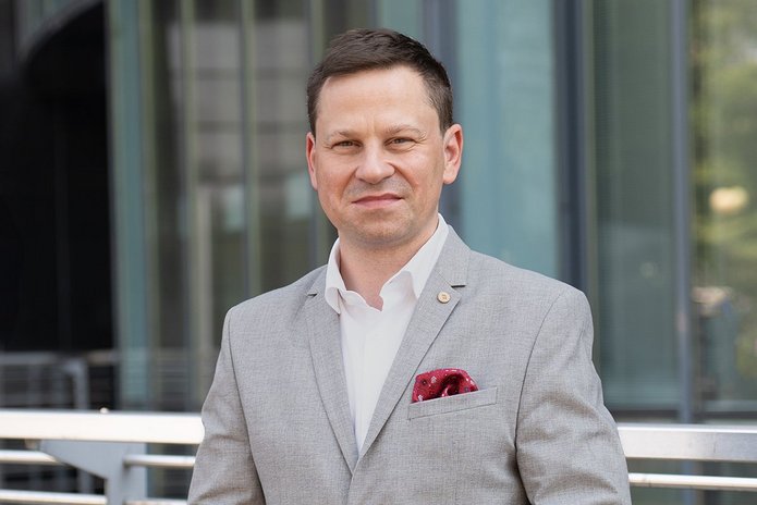 a photo of dr hab. Krzysztof Stefański, Associate Professor at the University of Lodz