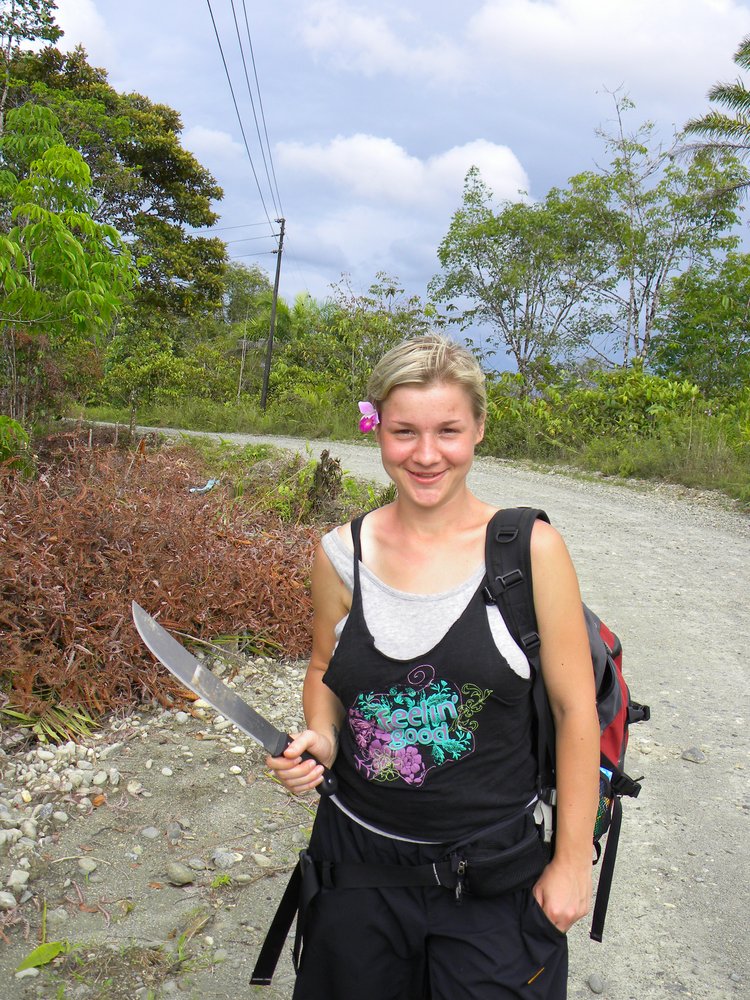 Marta Kolanowska with a machete