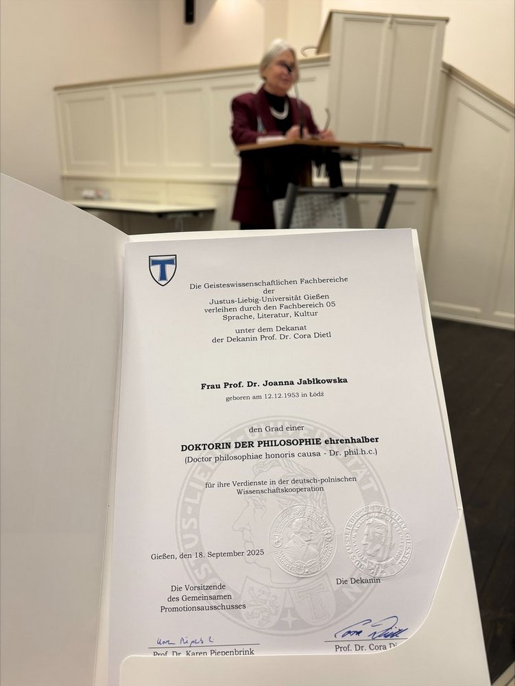 dokument potwierdzający nadanie tytułu