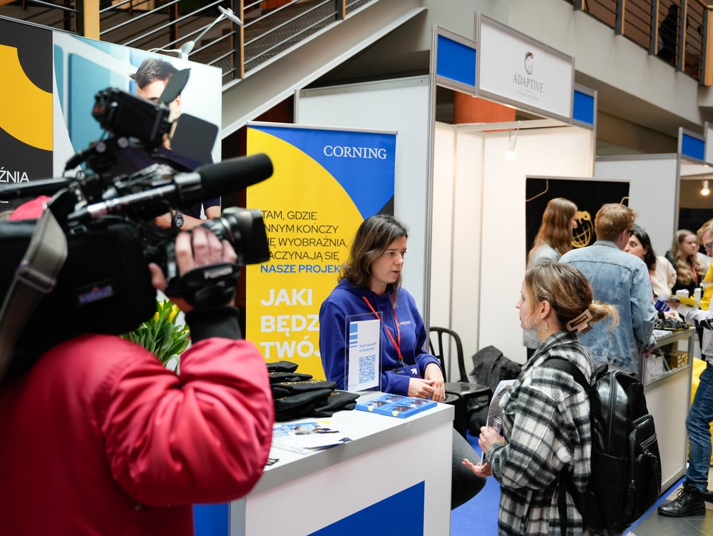 stoiska pracodawców na Targach Pracy UŁ