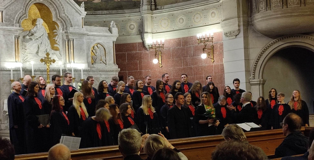 University of Lodz Choir during a performance in the church University of Lodz Choir during a performance in the church