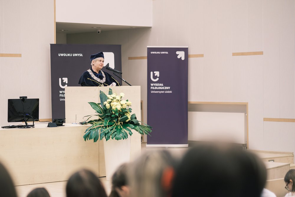 Dziekan prof. Joanna Jabłkowska