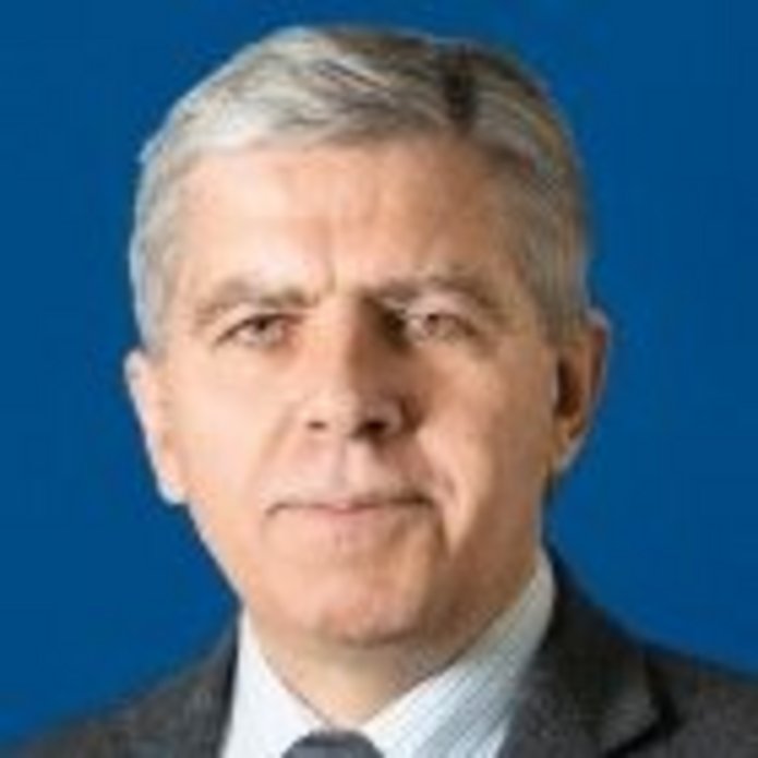 portret Andrzej Wroński