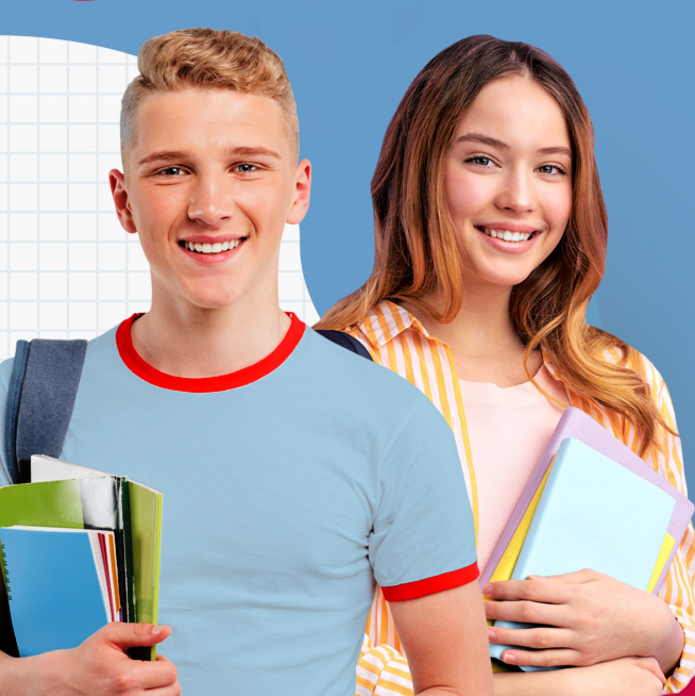 Plakat promujący „Stypendium Pierwszy Rok” Fundacji Edukacyjnej Jerzego Juzonia (FEJJ). Na niebieskim tle widnieje napis: „Stypendium Pierwszy Rok na Twoje studia”. Po prawej stronie logo fundacji. Pod spodem znajduje się informacja: „6000 zł, 400 miejsc”. W centrum grafiki znajdują się uśmiechnięci młodzi ludzie – chłopak i dziewczyna – z zeszytami i plecakiem, symbolizujący przyszłych studentów. Obok nich lista pytań: „Jesteś maturzystą?”, „Mieszkasz na wsi lub w mieście do 30 tys. mieszkańców?”, „Pochodzisz z rodziny o niskich dochodach?” – każde z pytaniem oznaczone czerwonym ptaszkiem. Na dole czerwony przycisk z napisem: „Aplikuj od 01.07”. Pod spodem drobnym drukiem informacja: „Rekrutacja trwa do wyczerpania limitu miejsc lub do 1/09/25 r. Szczegóły w regulaminie na fejj.pl”. Na samym dole zamieszczono adres strony internetowej oraz ikony mediów społecznościowych: Facebook i Instagram – fundacjafejj.