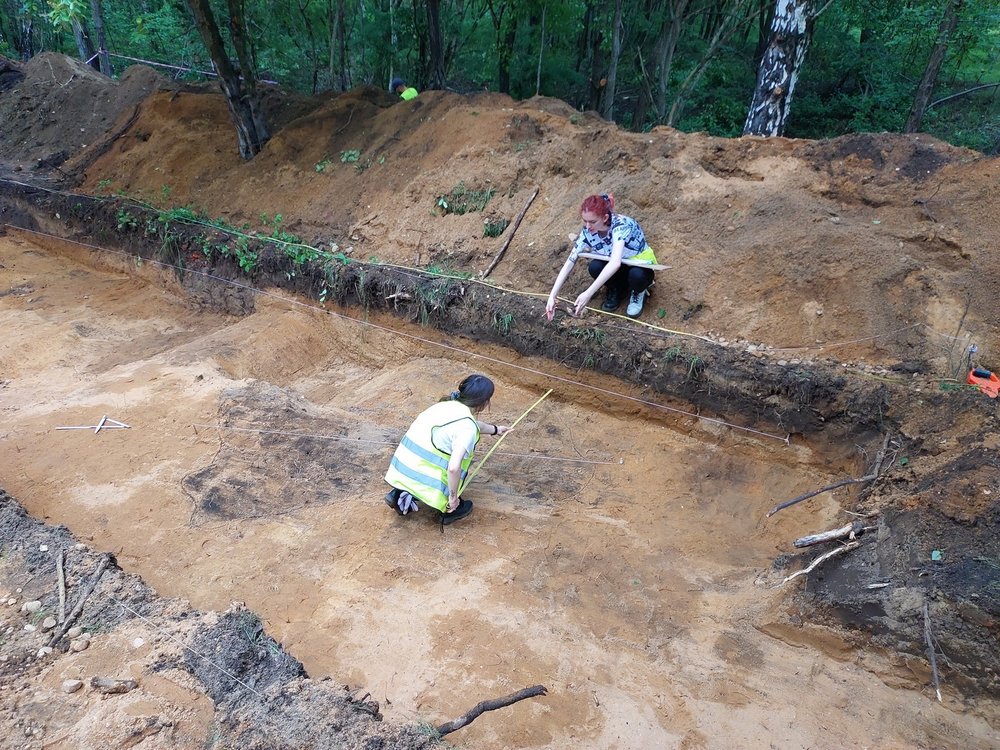 prace podczas wykopalisk