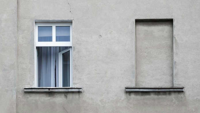 Kamienica otwarte okno