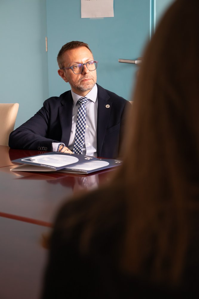 prof. Rafał Zarębski