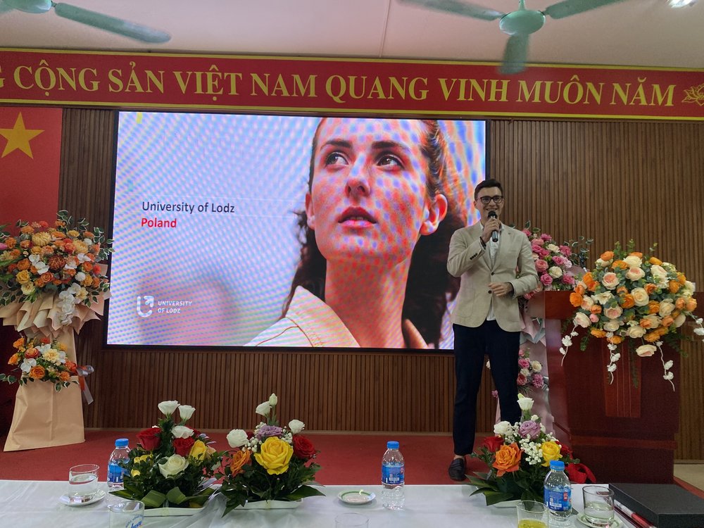 Delegacja UŁ w Wietnamie