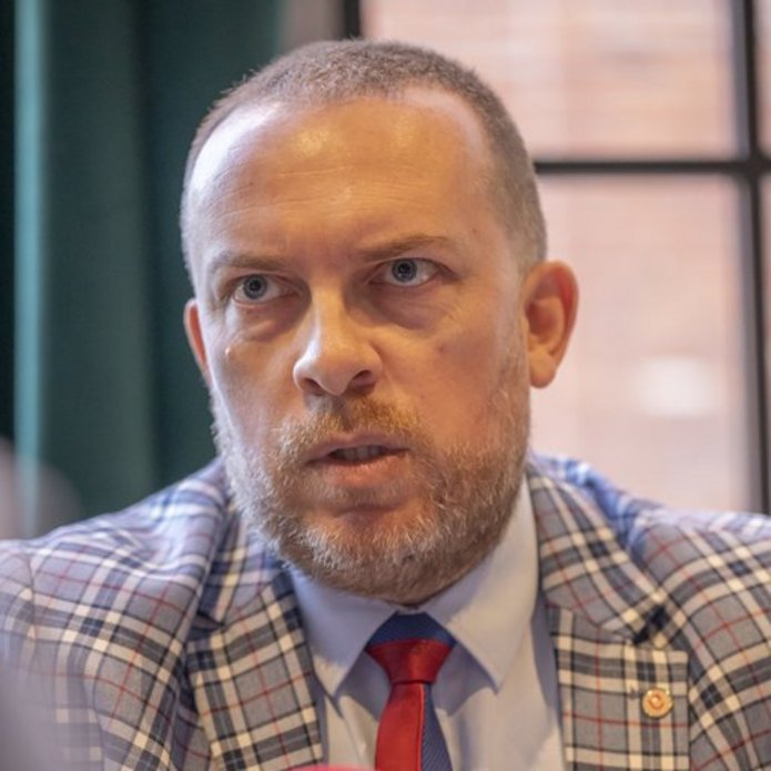 dr Sławomir L. Szczesio