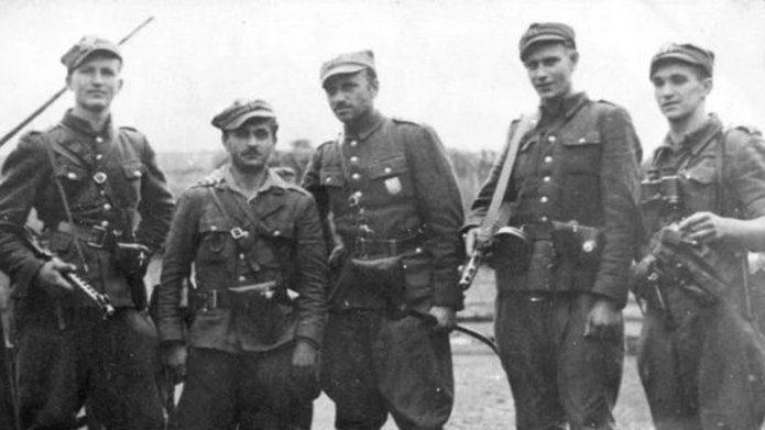 Żołnierze drugiej konspiracji - zdjęcie archiwalne