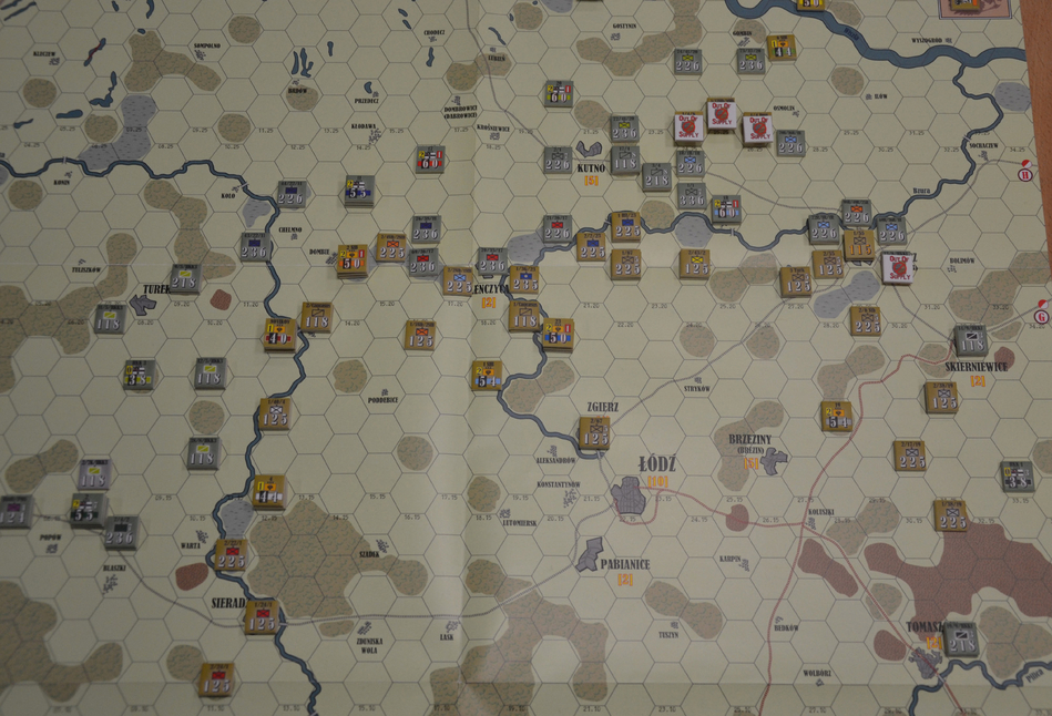 zdjęcie przedstawia grę planszową zdjęcie przedstawia grę planszową