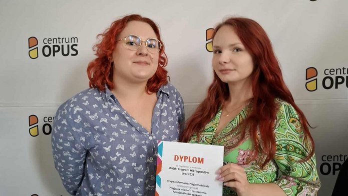 Małgorzata Francuz i Karolina Nowakowska