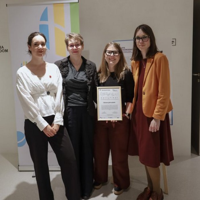 Członkinie delegacji UŁ, która odebrała certyfikat