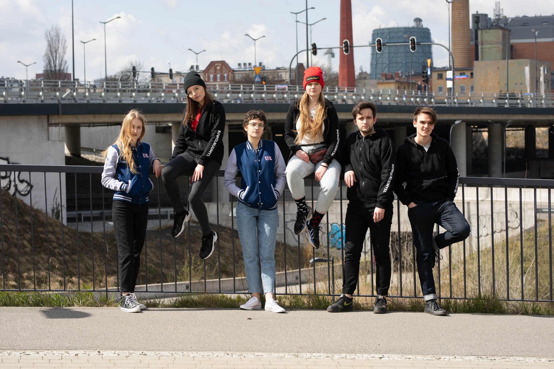 Studenci - ambasadorzy UŁ na tle EC1