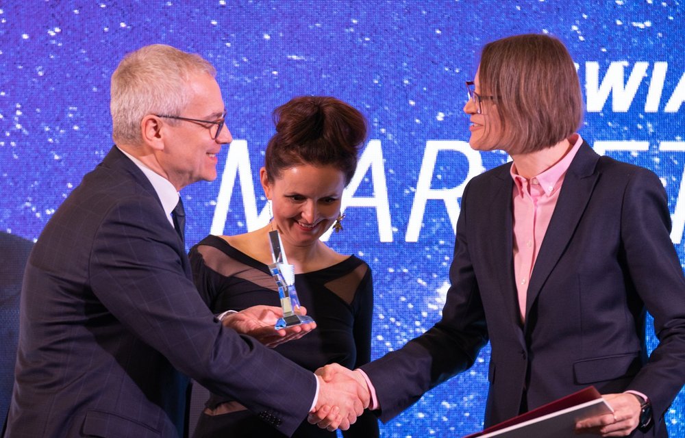 wręczenie nagrody podczas gali