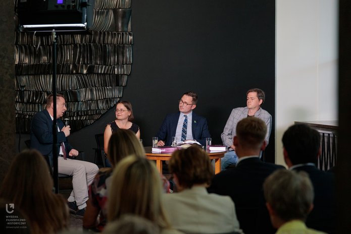 Prof. Kita, dr Stawiszyńska, dr Szymański i dr Sitarek