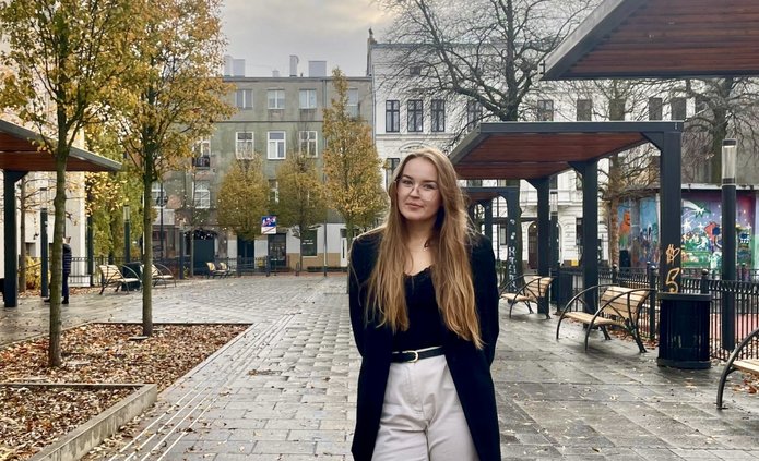 a portrait photo of Natalia Bogdańska