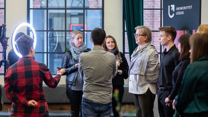 briefing podczas śniadania prasowego UŁ z udziałem mediów