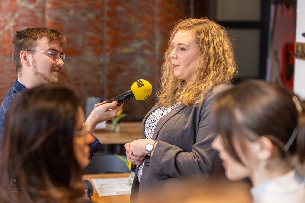 dr inż. Paulina Bartos podczas wypowiedzi eksperckiej