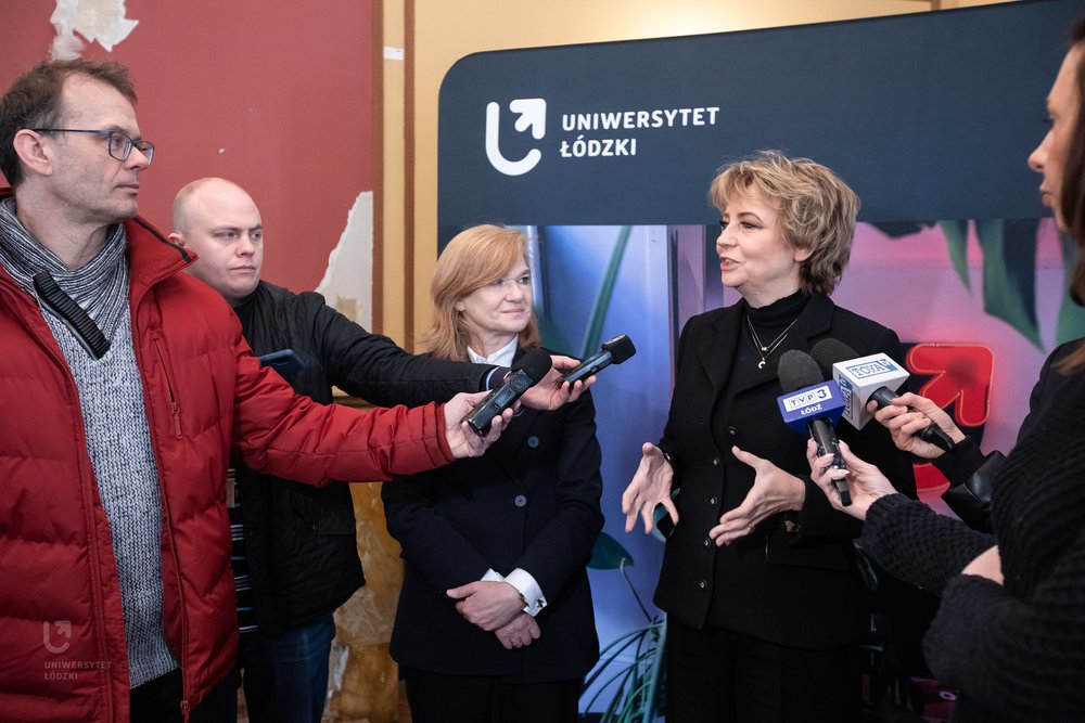 Motyl - briefing prasowy