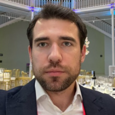 employee photo