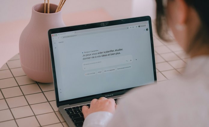 a decorative element