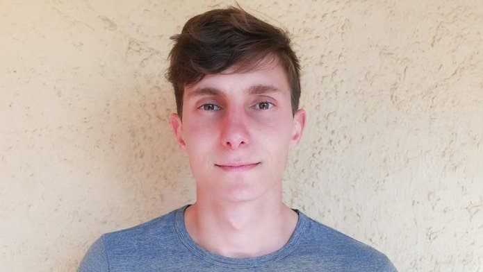 a portrait photo of Dr Marco Svicevic