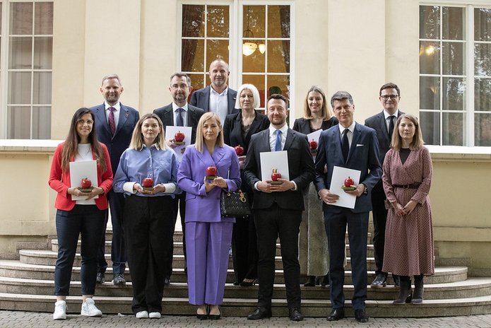 zdjęcie grupowe nominowanych 