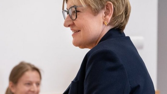 Zdjęcia z nadania honorowej profesury prof. Anecie Pawłowskiej 