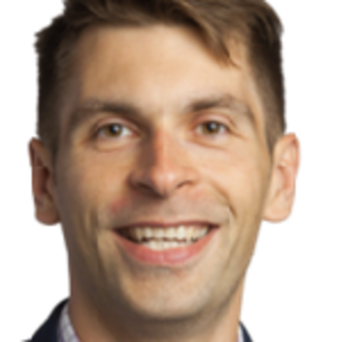 portret Piotr Pawłowski