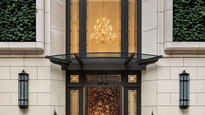 a photo of architecture details